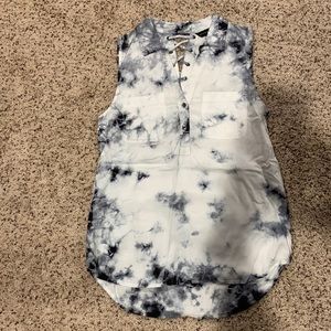 Women’s Sleeveless Rock & Republic Blouse